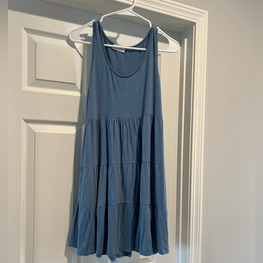 Pink lily tiered blue dress
